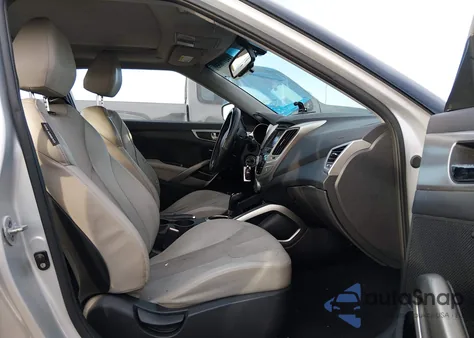 2012 Hyundai Veloster Base W/Gray from USA, damaged, VIN KMHTC6AD3CU069637